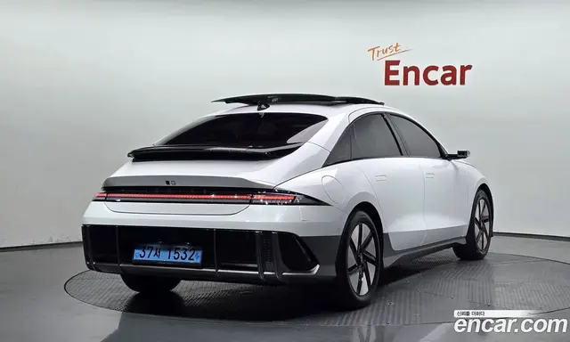 Hyundai Ioniq 6 2025 0.1 автомат (гидро), миниатюра 2