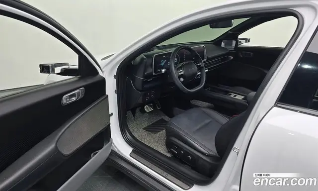 Hyundai Ioniq 6 2025 0.1 автомат (гидро), миниатюра 11