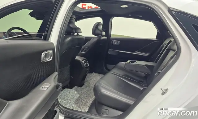 Hyundai Ioniq 6 2025 0.1 автомат (гидро), миниатюра 12
