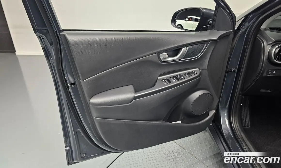 Hyundai Kona 2022 2.0 автомат (гидро), фото 14