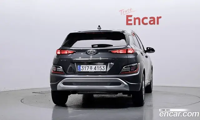Hyundai Kona 2022 2.0 автомат (гидро), миниатюра 4