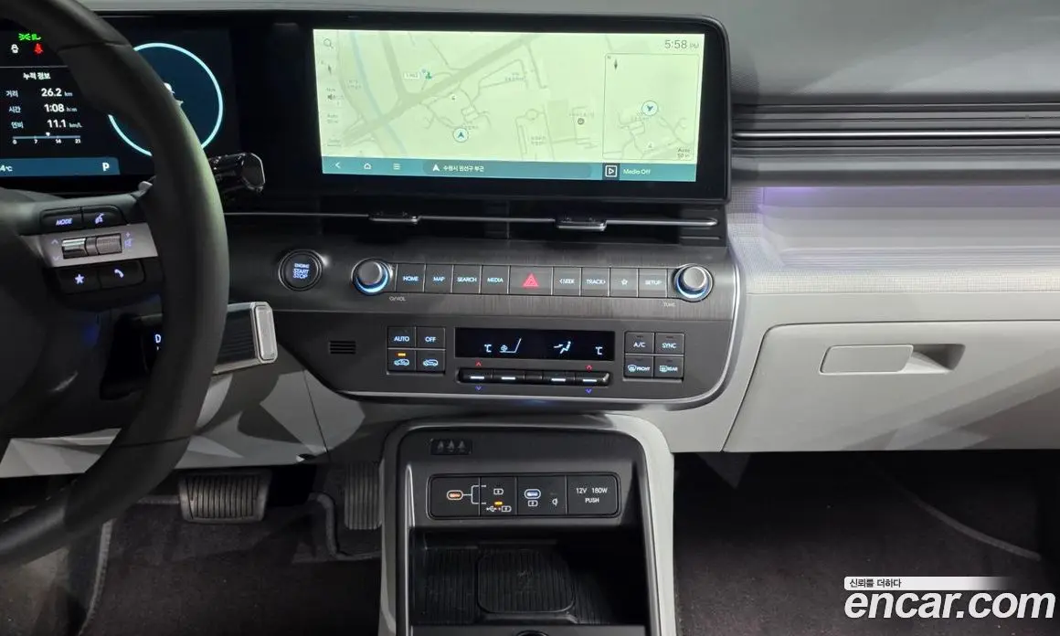 Hyundai Kona 2025 1.6 автомат (гидро), фото 20