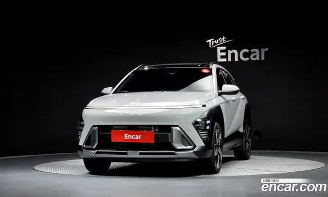 Hyundai Kona 2025 1.6 автомат (гидро), миниатюра 3