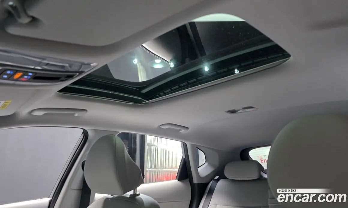 Hyundai Kona 2025 1.6 автомат (гидро), фото 24
