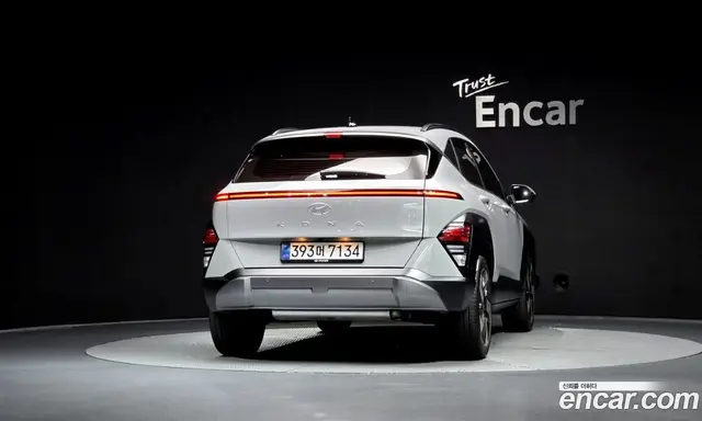 Hyundai Kona 2025 1.6 автомат (гидро), миниатюра 4