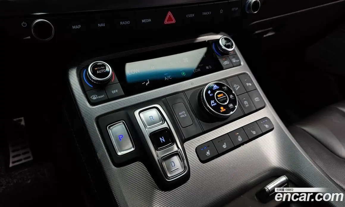 Hyundai Palisade 2024 2.2 автомат (гидро), фото 11