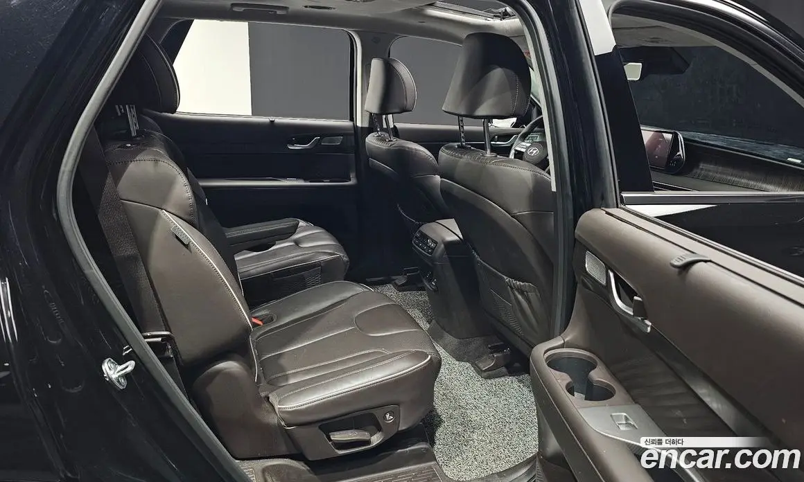 Hyundai Palisade 2024 2.2 автомат (гидро), фото 12