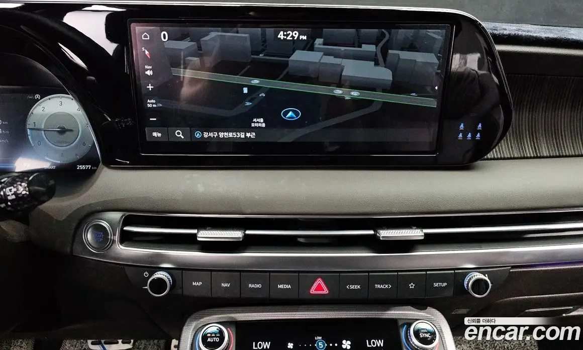 Hyundai Palisade 2024 2.2 автомат (гидро), фото 19