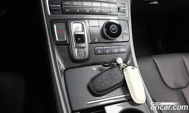 Hyundai Santa Fe 2022 2.2 автомат (гидро), миниатюра 9
