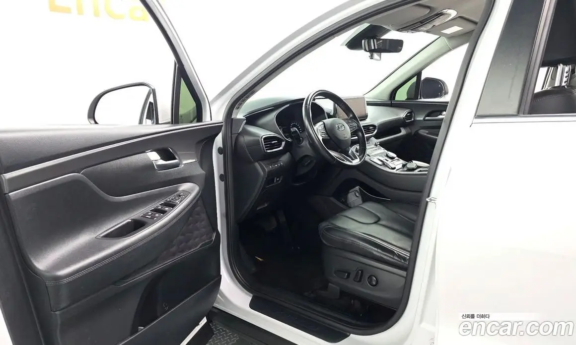 Hyundai Santa Fe 2022 2.2 автомат (гидро), фото 10