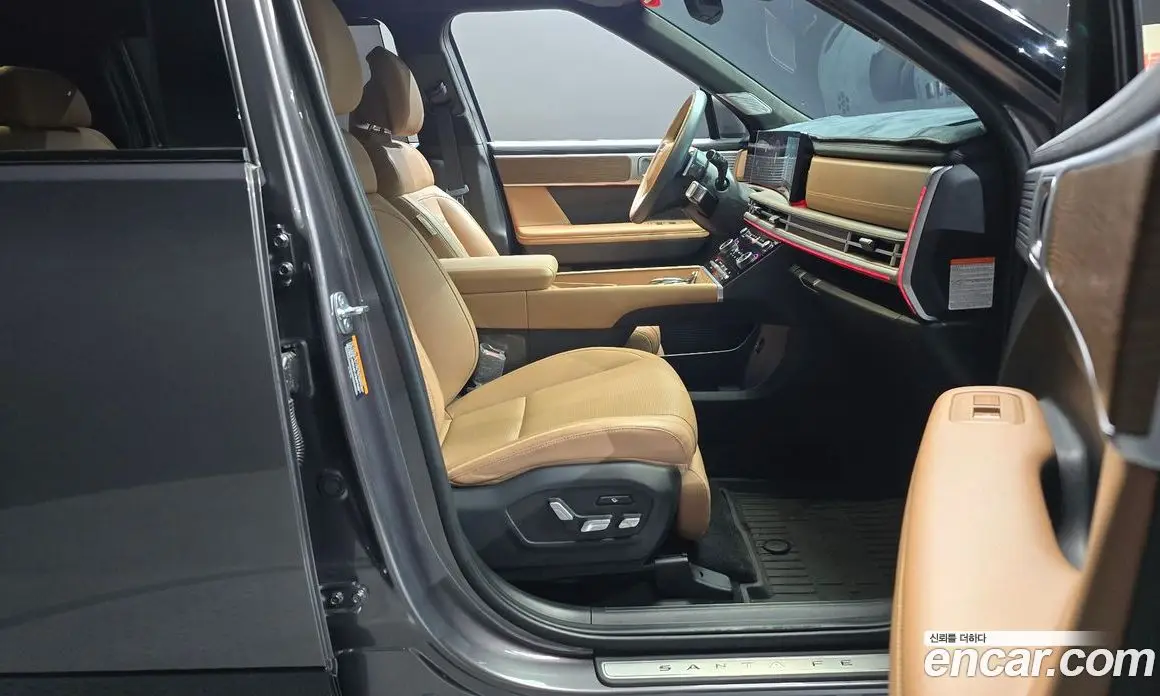Hyundai Santa Fe 2023 1.6 автомат (гидро), фото 16