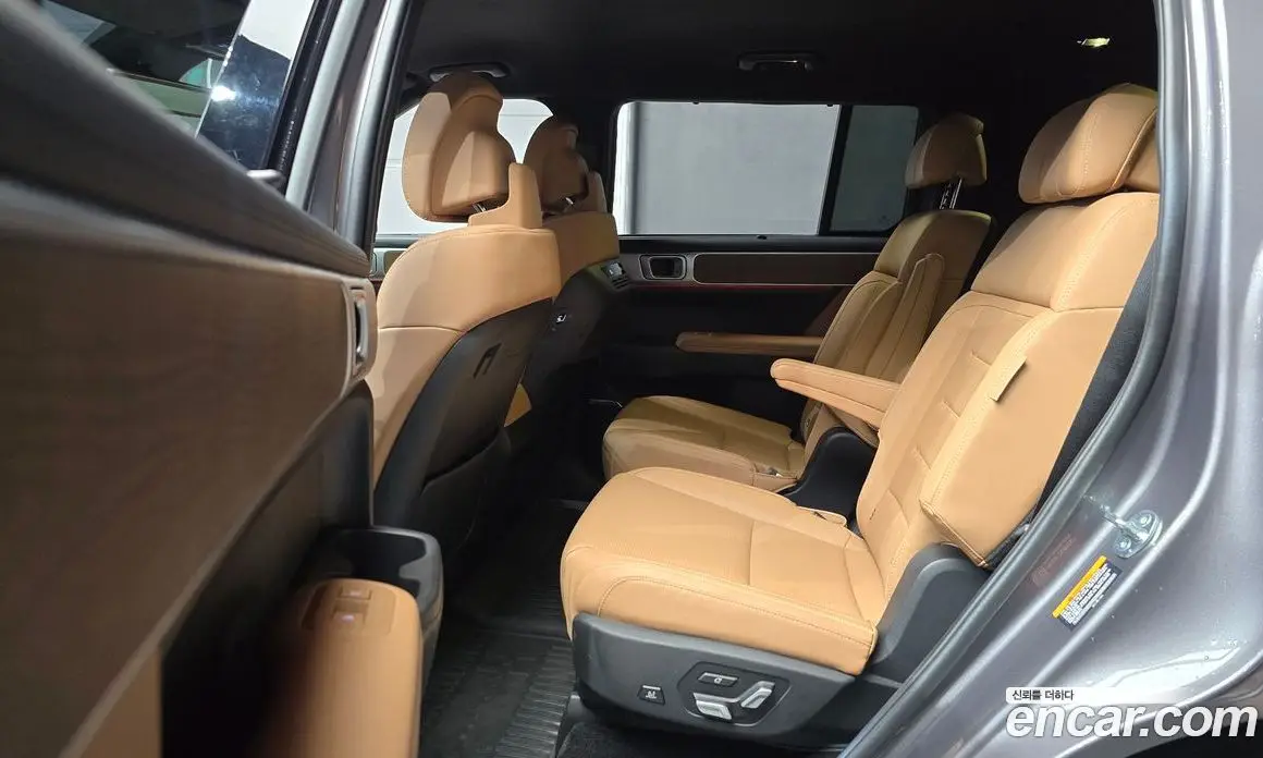 Hyundai Santa Fe 2023 1.6 автомат (гидро), фото 18