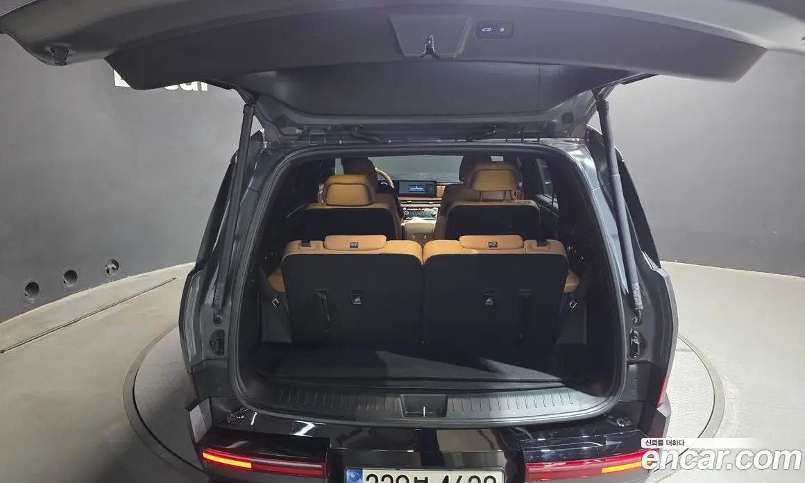 Hyundai Santa Fe 2023 1.6 автомат (гидро), фото 31