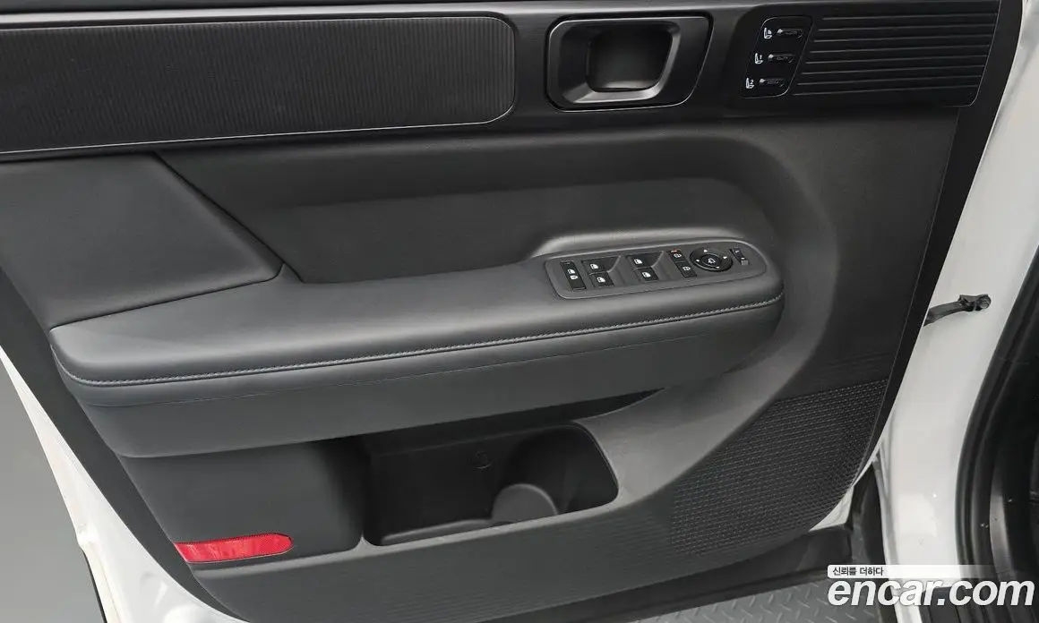 Hyundai Santa Fe 2024 1.6 автомат (гидро), фото 14