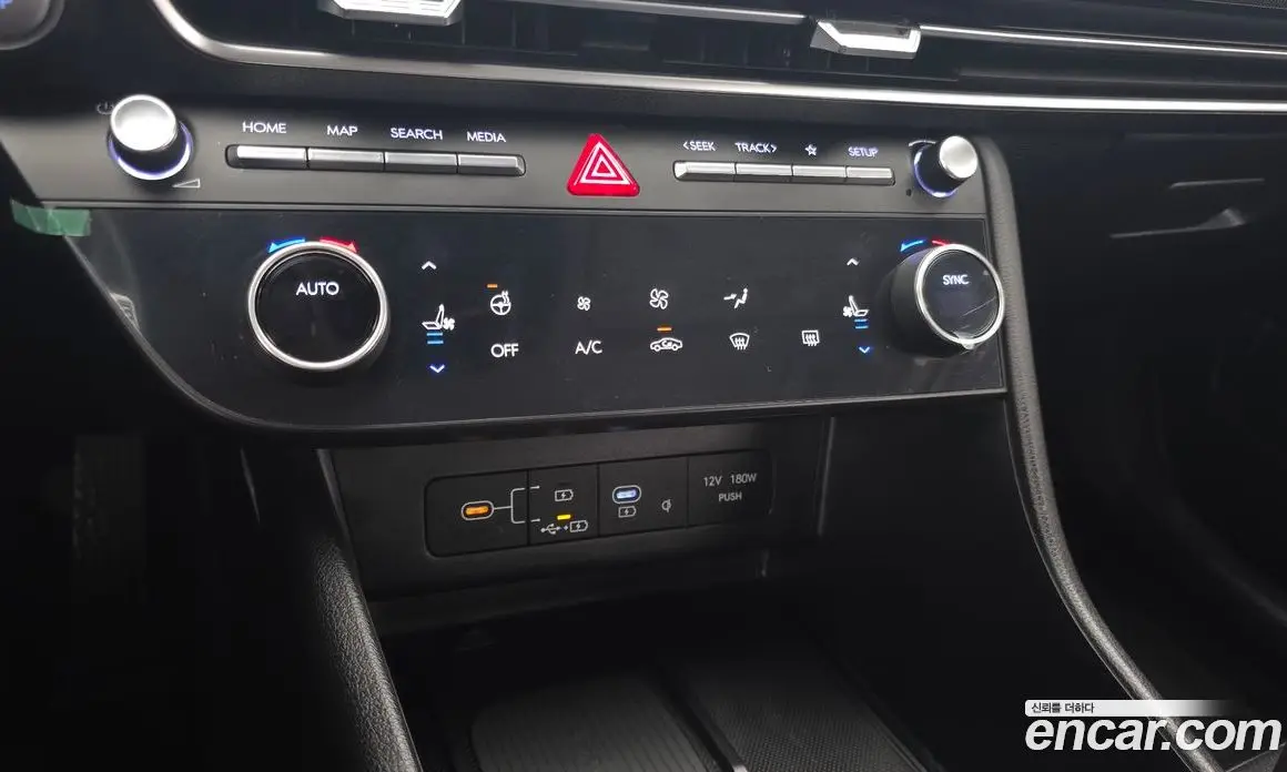 Hyundai Sonata 2024 2.0 автомат (гидро), фото 23