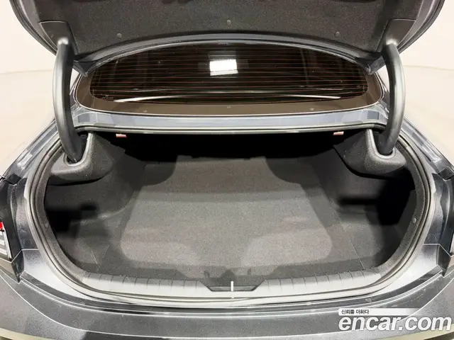 Hyundai Sonata 2024 2.0 автомат (гидро), миниатюра 10