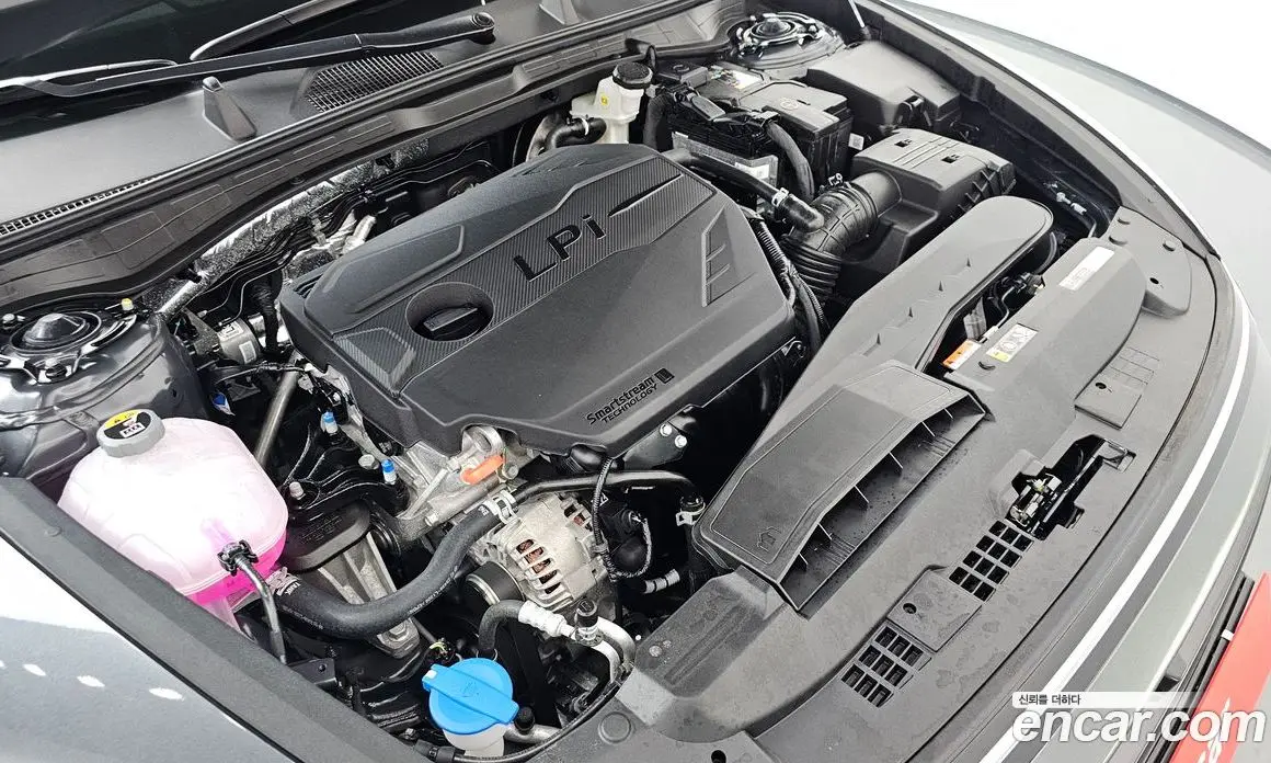 Hyundai Sonata 2025 2.0 автомат (гидро), фото 6