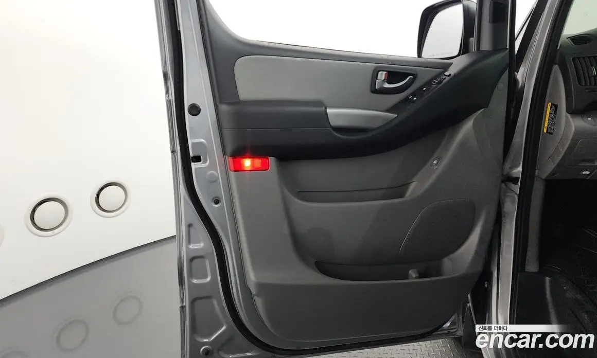 Hyundai Starex 2020 2.5 автомат (гидро), фото 15