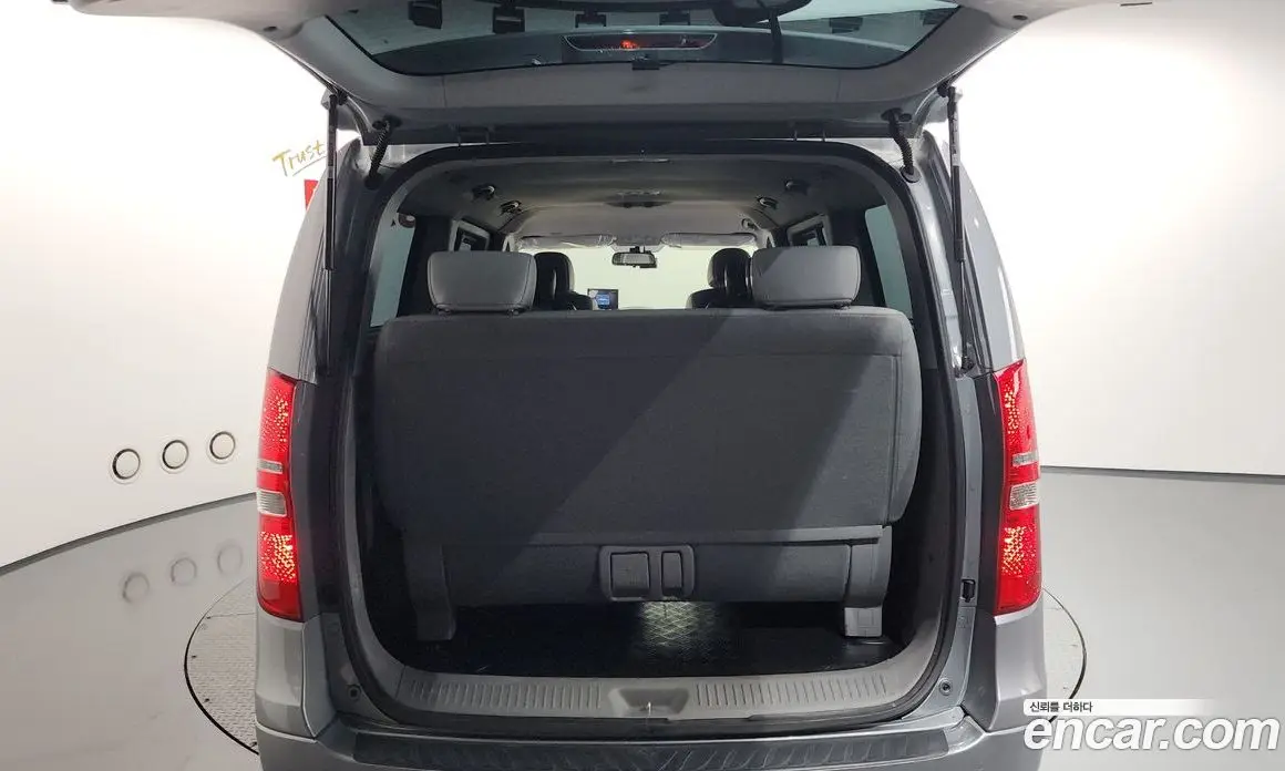 Hyundai Starex 2020 2.5 автомат (гидро), фото 24