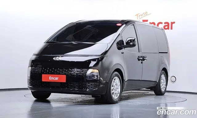 Hyundai Staria, 2022, 36 357 км
