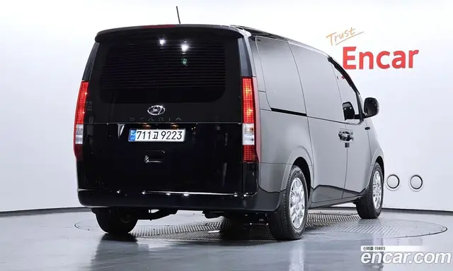 Hyundai Staria 2022 3.5 автомат (гидро), миниатюра 2