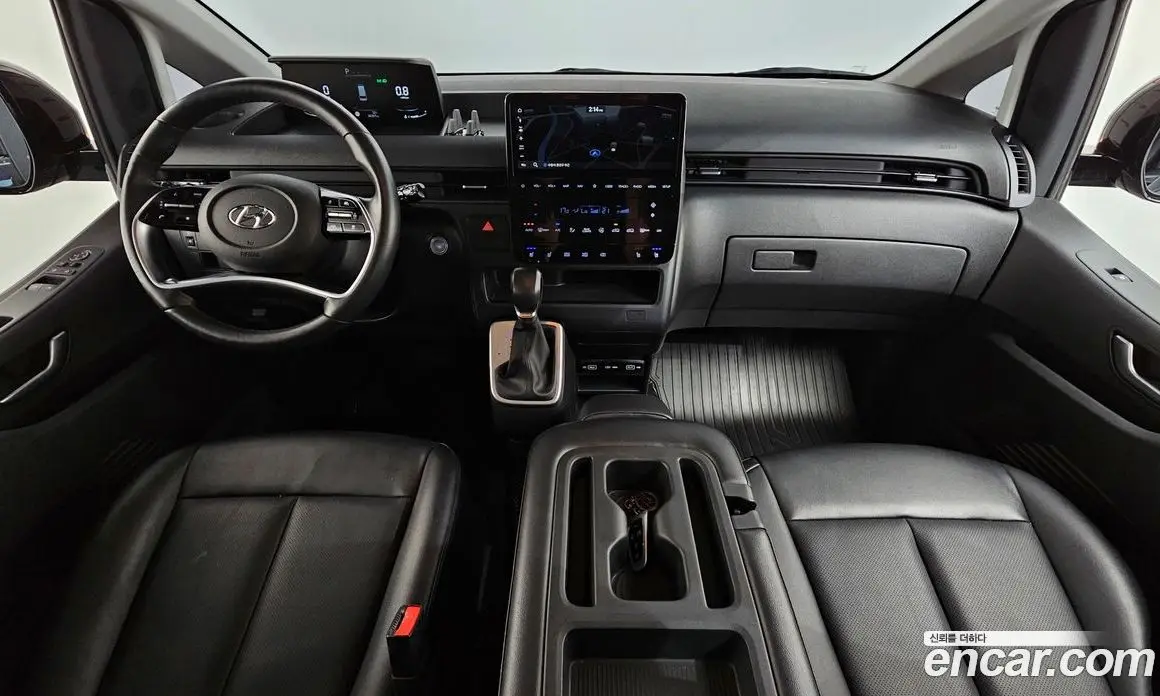Hyundai Staria 2022 3.5 автомат (гидро), фото 10