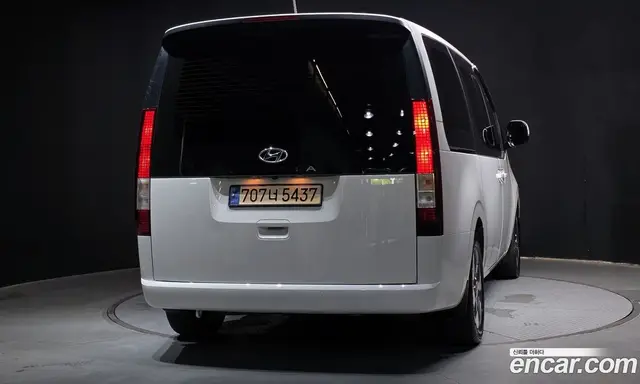 Hyundai Staria 2023 2.2 автомат (гидро), миниатюра 4