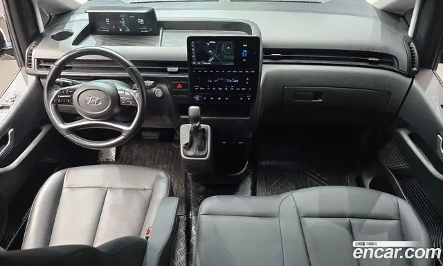 Hyundai Staria 2023 2.2 автомат (гидро), миниатюра 10