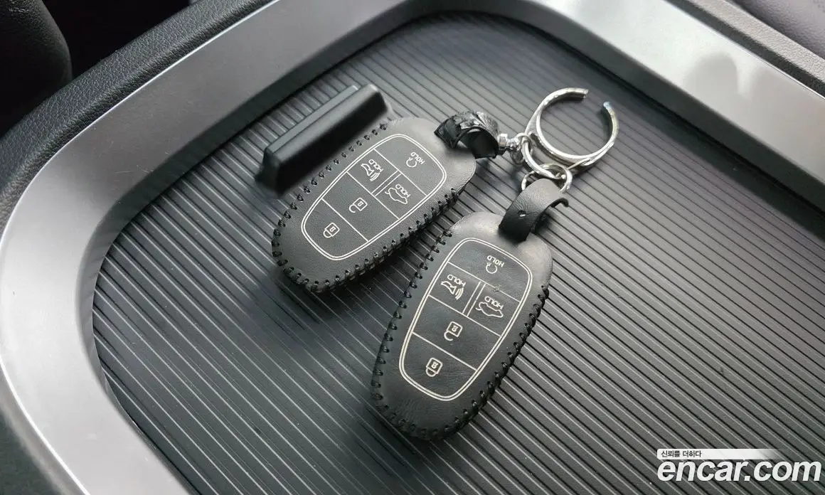 Hyundai Staria 2023 3.5 автомат (гидро), фото 32
