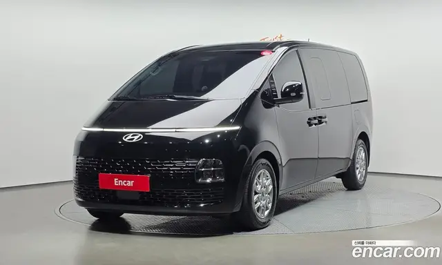 Hyundai Staria, 2024, 9 283 км