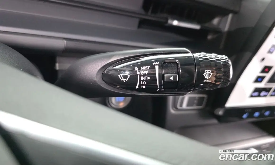 Hyundai Staria 2024 3.5 автомат (гидро), фото 29