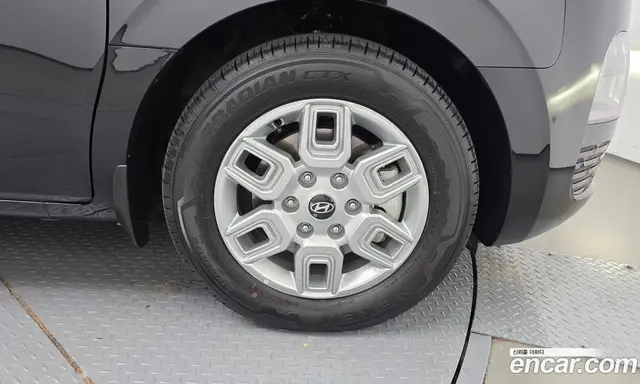 Hyundai Staria 2024 3.5 автомат (гидро), миниатюра 7