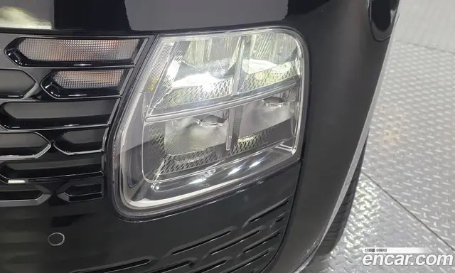Hyundai Staria 2024 3.5 автомат (гидро), миниатюра 8