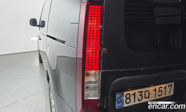 Hyundai Staria 2024 3.5 автомат (гидро), миниатюра 9