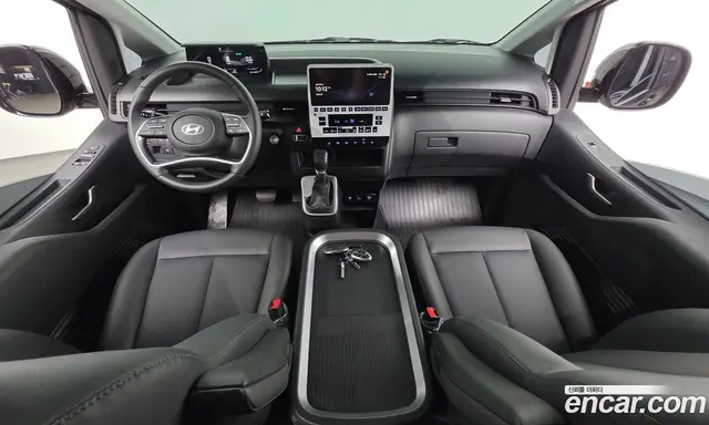 Hyundai Staria 2024 3.5 автомат (гидро), миниатюра 10