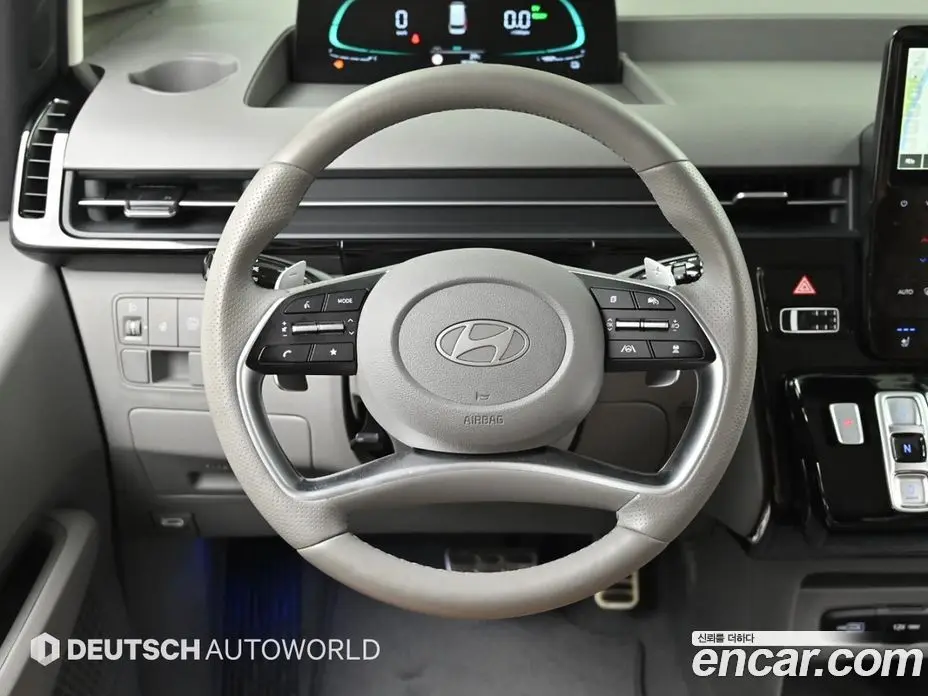 Hyundai Staria 2024 1.6 автомат (гидро), фото 13