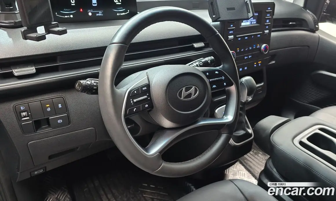 Hyundai Staria 2024 3.5 автомат (гидро), фото 18