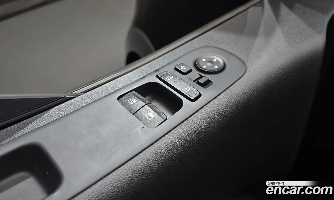 Hyundai Staria 2024 3.5 автомат (гидро), фото 19