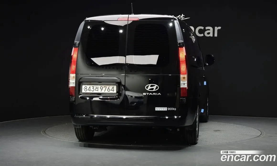 Hyundai Staria 2024 3.5 автомат (гидро), фото 4