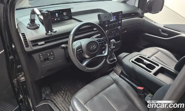 Hyundai Staria 2024 3.5 автомат (гидро), миниатюра 10