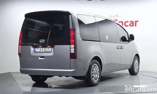 Hyundai Staria 2025 1.6 автомат (гидро), миниатюра 2