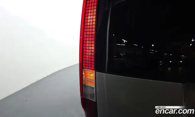 Hyundai Staria 2025 1.6 автомат (гидро), миниатюра 9