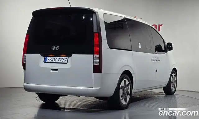 Hyundai Staria, 2025, 21 830 км