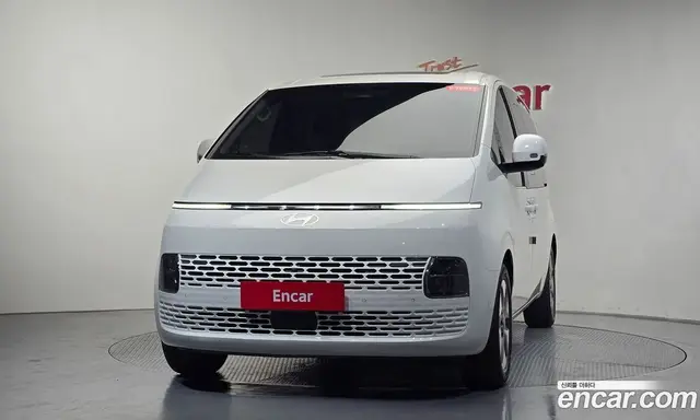 Hyundai Staria 2025 2.2 автомат (гидро), миниатюра 2