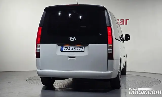 Hyundai Staria 2025 2.2 автомат (гидро), миниатюра 3