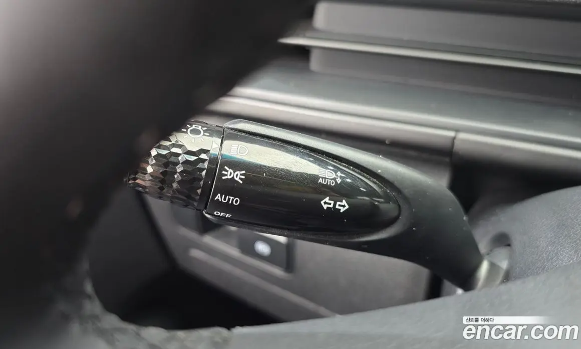 Hyundai Staria 2025 2.2 автомат (гидро), фото 29