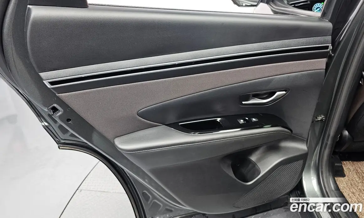 Hyundai Tucson 2022 1.6 автомат (гидро), фото 15