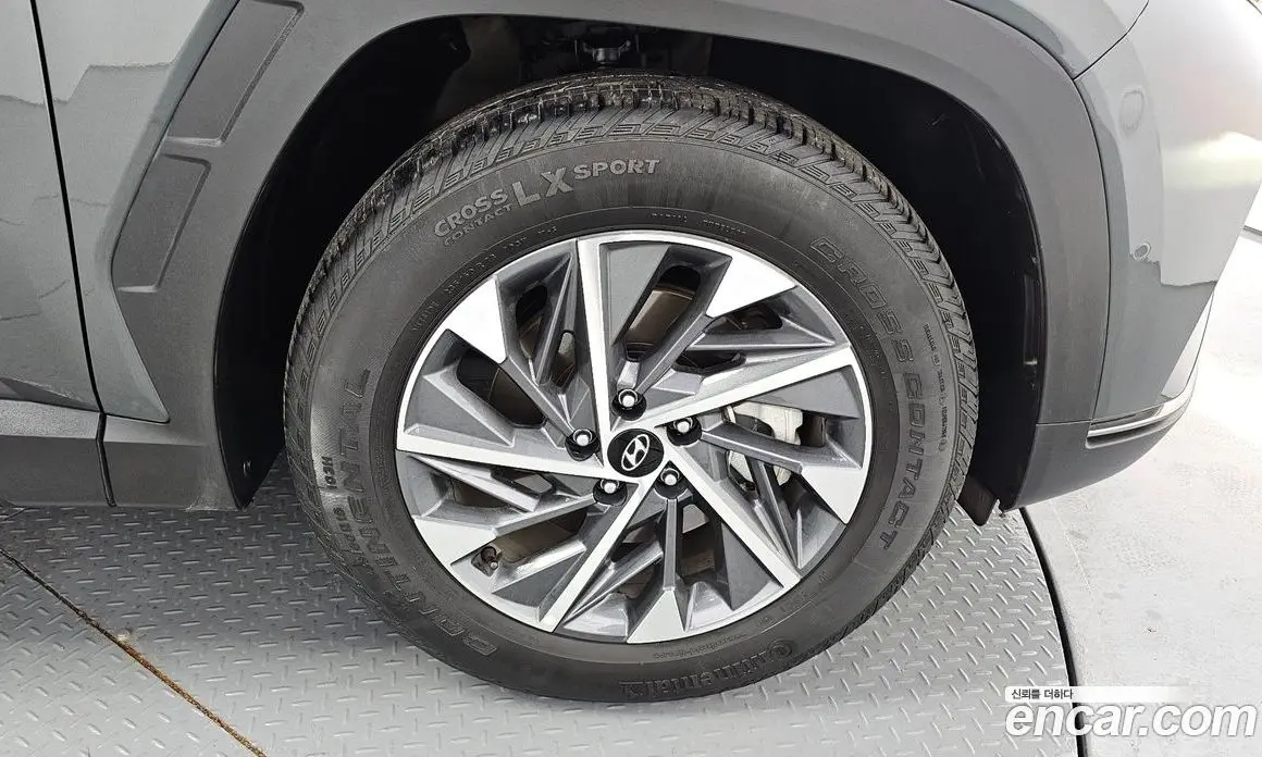 Hyundai Tucson 2022 1.6 автомат (гидро), фото 7