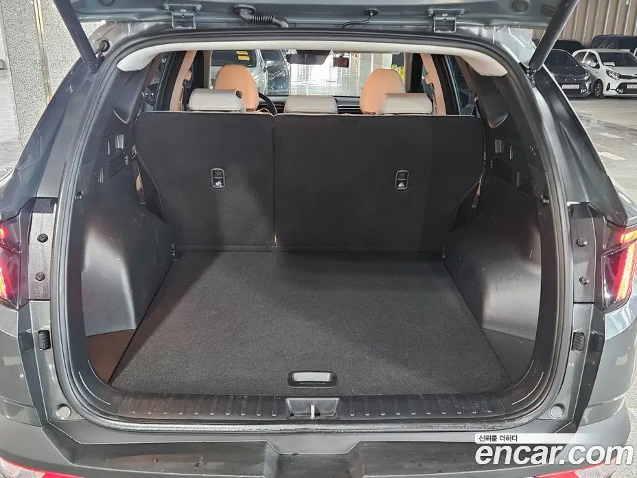 Hyundai Tucson 2022 1.6 автомат (гидро), фото 18