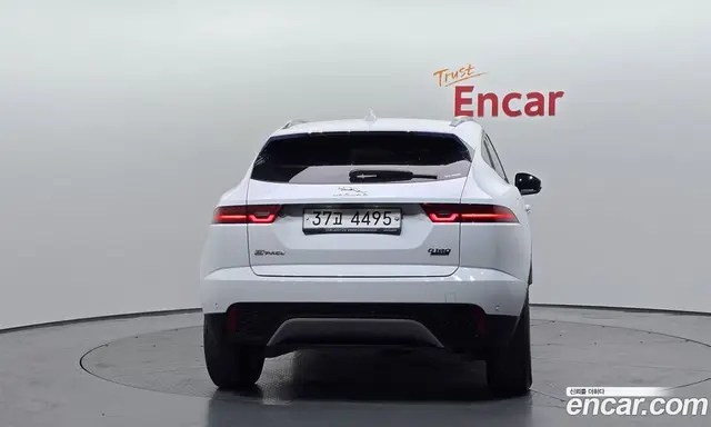 Jaguar E-Pace 2019 2.0 автомат (гидро), миниатюра 4 Jaguar E-Pace 2019 2.0 автомат (гидро), миниатюра 4